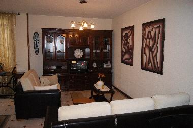 Chambre avec petit djeuner /en/au Funchal (Madeira)ou appartement ou maison de vacances
