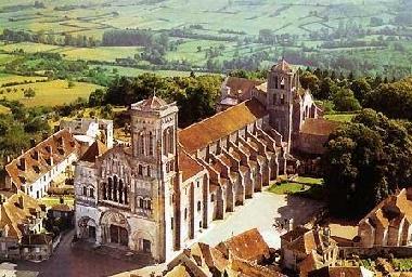 Maison de vacances /en/au Saint Pere (Yonne)ou appartement ou maison de vacances