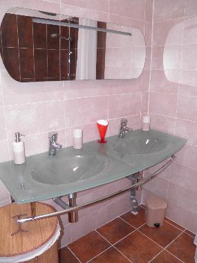 Maison de vacances /en/au Garrigues Sainte Eulalie (Gard)ou appartement ou maison de vacances