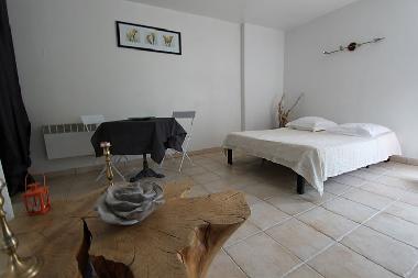 Appartement de vacances /en/au cort (Haute-Corse)ou appartement ou maison de vacances