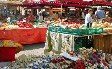 Appartement de vacances �/en/au Le Barcar�s (Pyr�n�es-Orientales)ou appartement ou maison de vacances