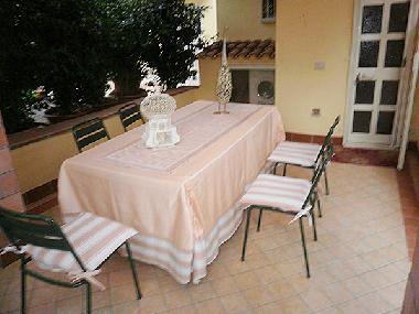Maison de vacances /en/au PULA Santa Margherita (Cagliari)ou appartement ou maison de vacances