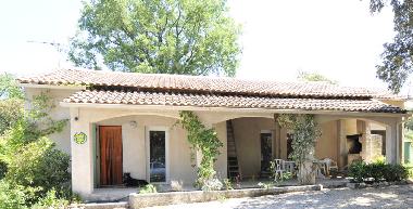 Maison de vacances �/en/au Montarnaud (H�rault)ou appartement ou maison de vacances