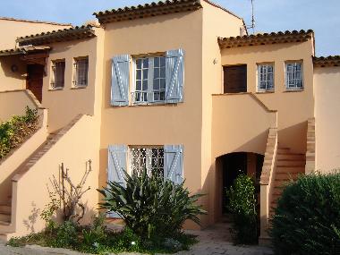 Maison de vacances �/en/au 06220 (Alpes-Maritimes)ou appartement ou maison de vacances
