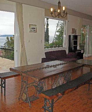 Villa �/en/au tolo (Argolida)ou appartement ou maison de vacances