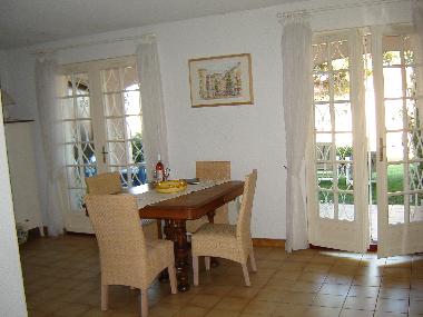 Maison de vacances �/en/au 06220 (Alpes-Maritimes)ou appartement ou maison de vacances