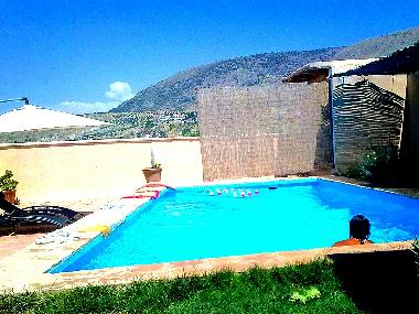 Chalet �/en/au alfacar (Granada)ou appartement ou maison de vacances