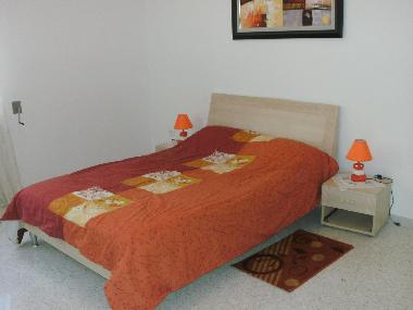 Villa �/en/au palmerais (Tunis)ou appartement ou maison de vacances