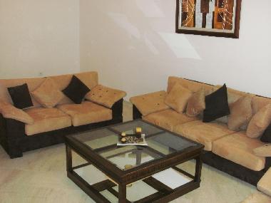 Villa �/en/au palmerais (Tunis)ou appartement ou maison de vacances