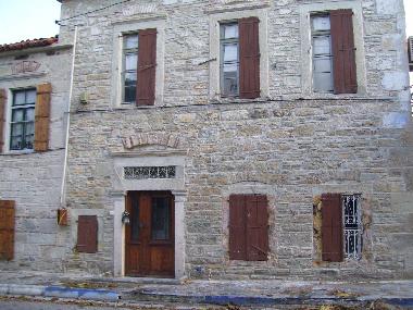 Maison de vacances �/en/au Foca (Izmir)ou appartement ou maison de vacances