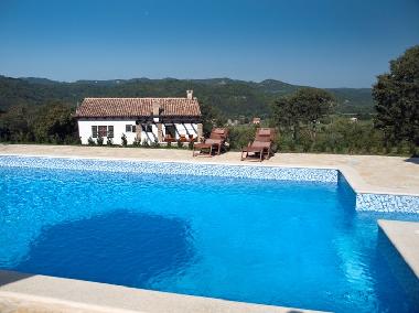 Villa /en/au Boljun (Istarska)ou appartement ou maison de vacances