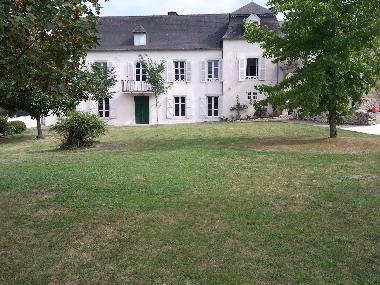 Maison de vacances /en/au Lucq de Bearn (Pyrnes-Atlantiques)ou appartement ou maison de vacances