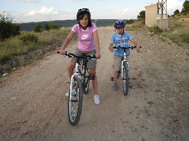 Maison de vacances /en/au Buenache de la Sierra (Cuenca)ou appartement ou maison de vacances