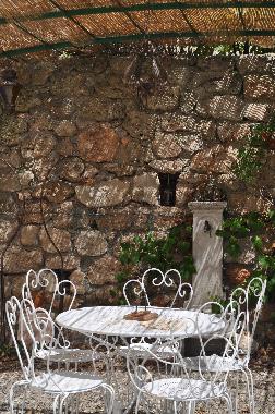 Maison de vacances �/en/au Aups (Var)ou appartement ou maison de vacances