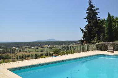 Maison de vacances �/en/au Aups (Var)ou appartement ou maison de vacances