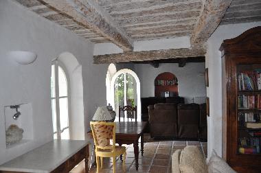 Maison de vacances �/en/au Aups (Var)ou appartement ou maison de vacances