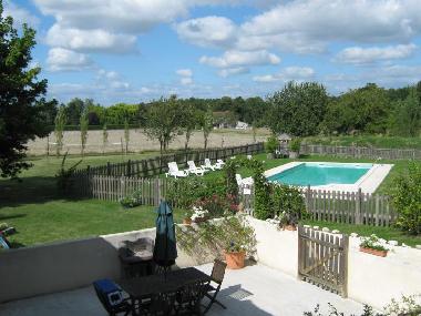 Maison de vacances �/en/au Chaunac (Charente-Maritime)ou appartement ou maison de vacances
