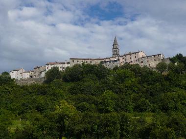 Buzet, � 5 minutes en voiture