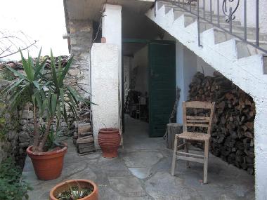 Maison de vacances �/en/au Chatzi (Korinthia)ou appartement ou maison de vacances