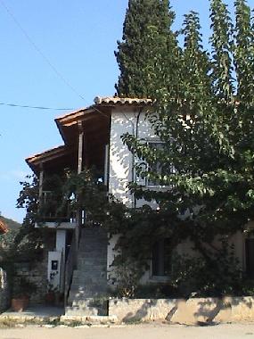 Maison de vacances �/en/au Chatzi (Korinthia)ou appartement ou maison de vacances