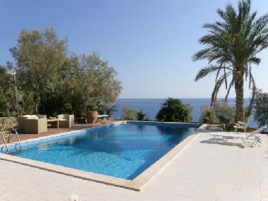 Villa /en/au achlia (Lasithi)ou appartement ou maison de vacances