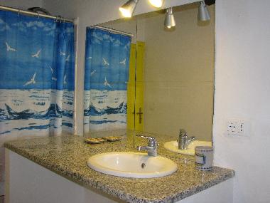 Appartement de vacances �/en/au Sinarades (Kerkyra)ou appartement ou maison de vacances
