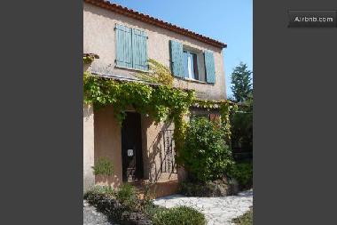 Maison de vacances �/en/au roquebrune sur argens (Var)ou appartement ou maison de vacances