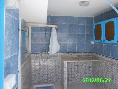 kitchinnette et douche au 2eme etage