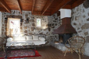 Appartement de vacances /en/au saint etienne de serres (Ardche)ou appartement ou maison de vacances