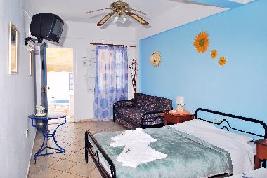 Appartement de vacances /en/au Megas gialos (Kyklades)ou appartement ou maison de vacances