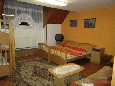 Chambre avec petit djeuner /en/au HOHE TATRA / STARA LESNA (Presovsky)ou appartement ou maison de vacances