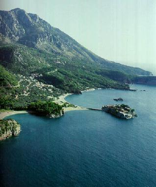 Chambre avec petit d�jeuner �/en/au SVETI STEFAN (Mont�n�gro)ou appartement ou maison de vacances