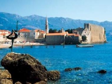 Chambre avec petit d�jeuner �/en/au SVETI STEFAN (Mont�n�gro)ou appartement ou maison de vacances