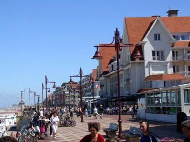 Appartement de vacances /en/au de haan (Flandre)ou appartement ou maison de vacances