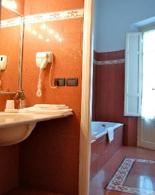 Palais / Chteau /en/au Lucca (Lucca)ou appartement ou maison de vacances