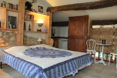 Appartement de vacances /en/au Cornillon (Gard)ou appartement ou maison de vacances