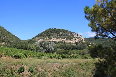 Appartement de vacances /en/au Cornillon (Gard)ou appartement ou maison de vacances