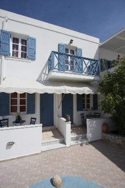 Appartement de vacances /en/au Megas gialos (Kyklades)ou appartement ou maison de vacances
