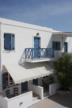 Appartement de vacances /en/au Megas gialos (Kyklades)ou appartement ou maison de vacances
