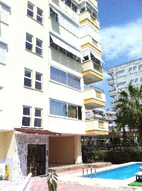 Appartement de vacances /en/au mahmutlar (Antalya)ou appartement ou maison de vacances