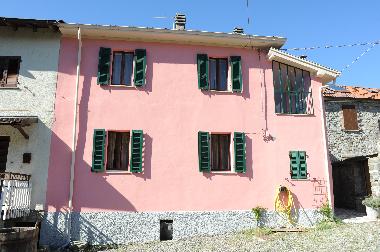 Maison de vacances /en/au Borgo val di Taro (Parma)ou appartement ou maison de vacances