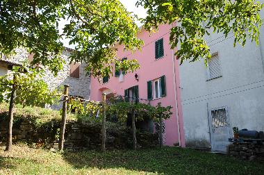 Maison de vacances /en/au Borgo val di Taro (Parma)ou appartement ou maison de vacances