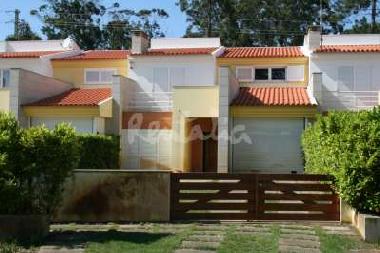 Maison de vacances /en/au Ovar (Norte)ou appartement ou maison de vacances