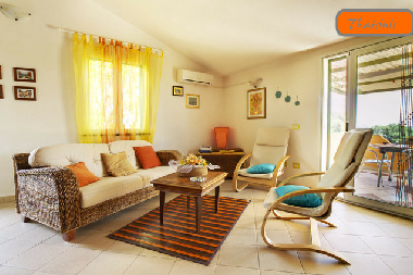 Maison de vacances �/en/au mandriola (Oristano)ou appartement ou maison de vacances