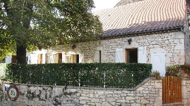 Maison de vacances /en/au Peyrillac et Millac (Dordogne)ou appartement ou maison de vacances