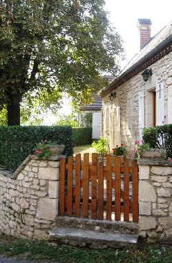 Maison de vacances /en/au Peyrillac et Millac (Dordogne)ou appartement ou maison de vacances