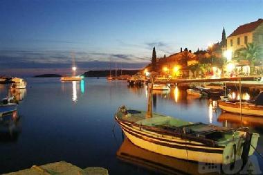 Maison de vacances /en/au Maslinica (Splitsko-Dalmatinska)ou appartement ou maison de vacances