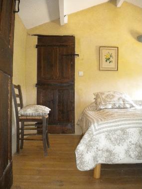 Maison de vacances �/en/au La Garde Adh�mar (Dr�me)ou appartement ou maison de vacances