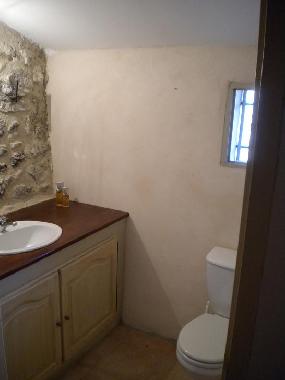 Maison de vacances �/en/au La Garde Adh�mar (Dr�me)ou appartement ou maison de vacances