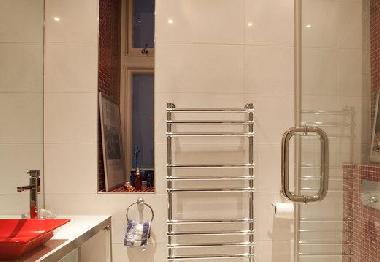 Chambre avec petit d�jeuner �/en/au London (Surrey, East and West Sussex)ou appartement ou maison de vacances